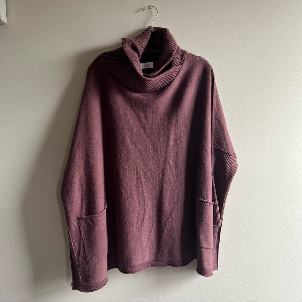 Mersea Newport Travel‎ Poncho Style Sweater Maroon Purple One Size Women